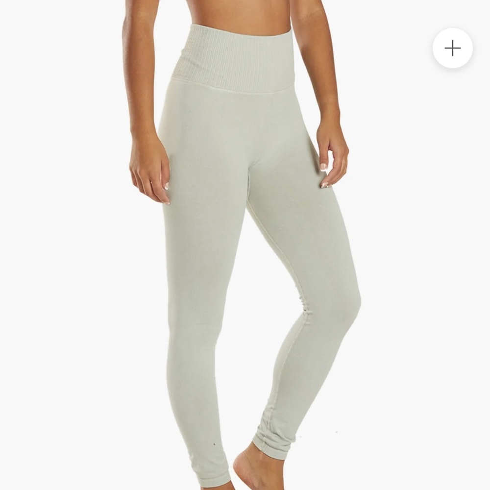 NWT Free People Good Karma Leggings